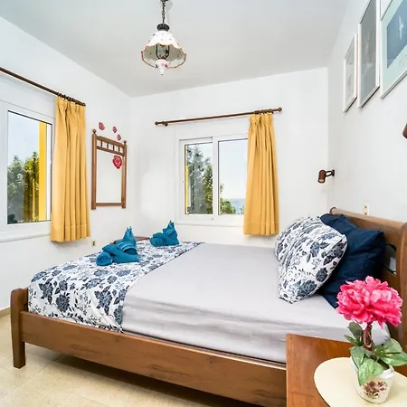 Villa Lia Pefki (Rhodes)